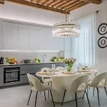 The Joia House Lucca